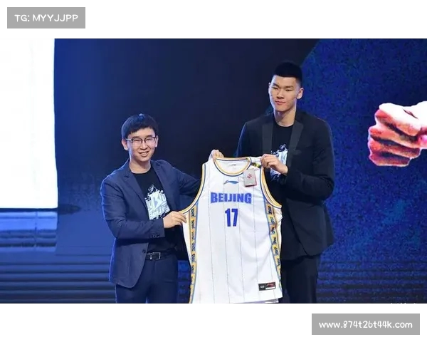 NBA季后赛激战正酣 星光闪耀的冠军之路与球员表现解析